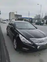 Hyundai Sonata, 2010-2