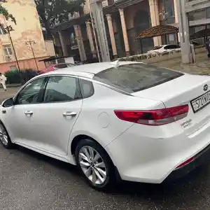 Kia Optima, 2017