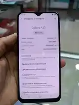 Samsung Galaxy A30-5