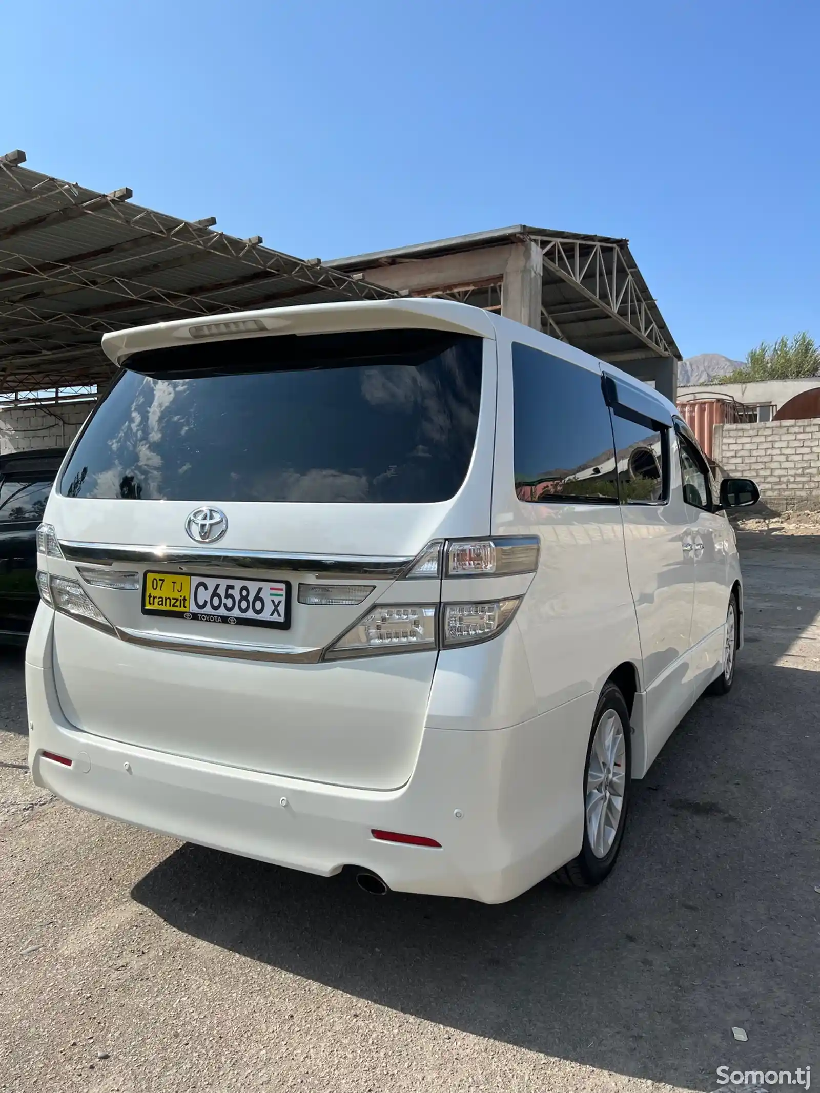 Toyota Vellfire, 2014-7