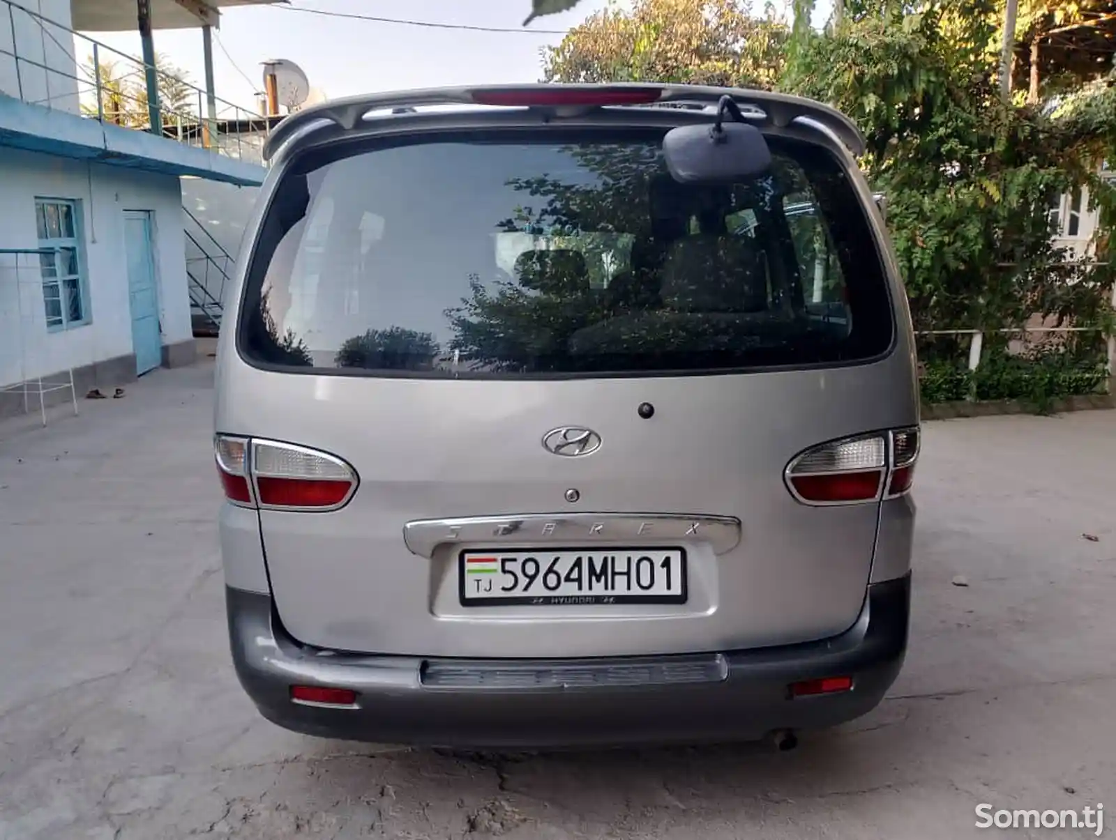 Микроавтобус Hyundai Starex, 2001-4