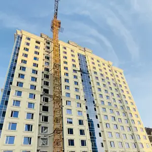 3-комн. квартира, 12 этаж, 122 м², 102мкр, Роддом 3