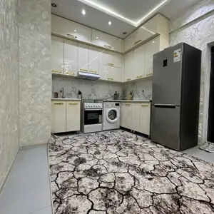 2-комн. квартира, 12 этаж, 65м², Водонасос