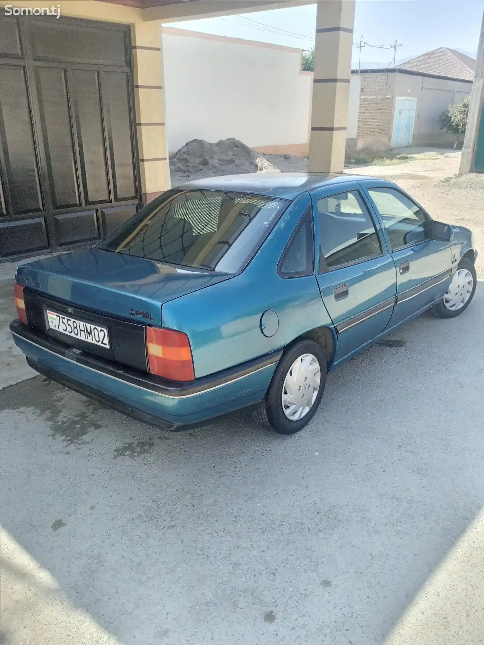 Opel Vectra A, 1992-4