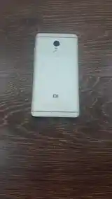 Телефон Xiaomi-6