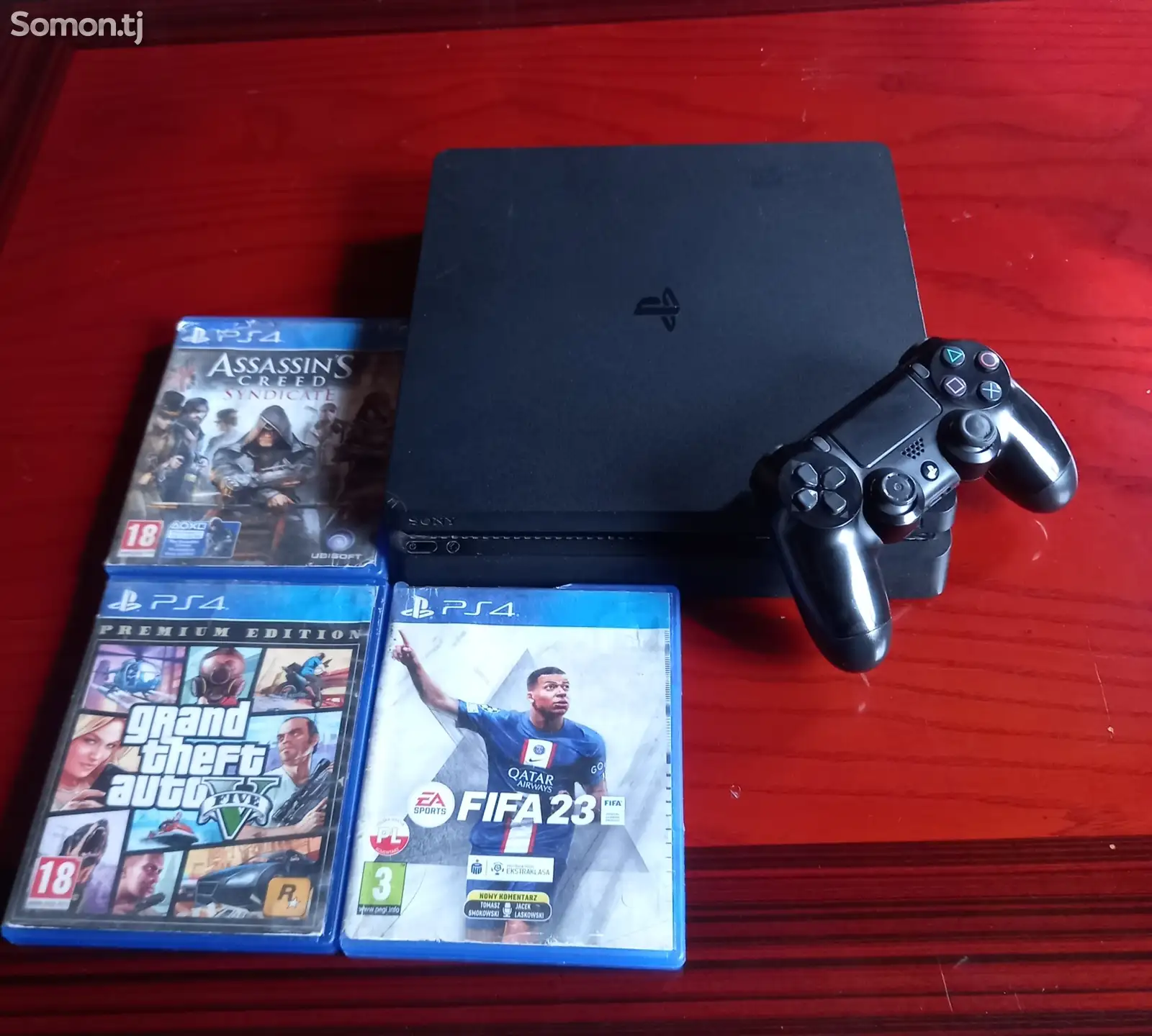 Игровая приставка PlayStation 4 Slim