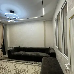 2-комн. квартира, 5 этаж, 70м², Созидания