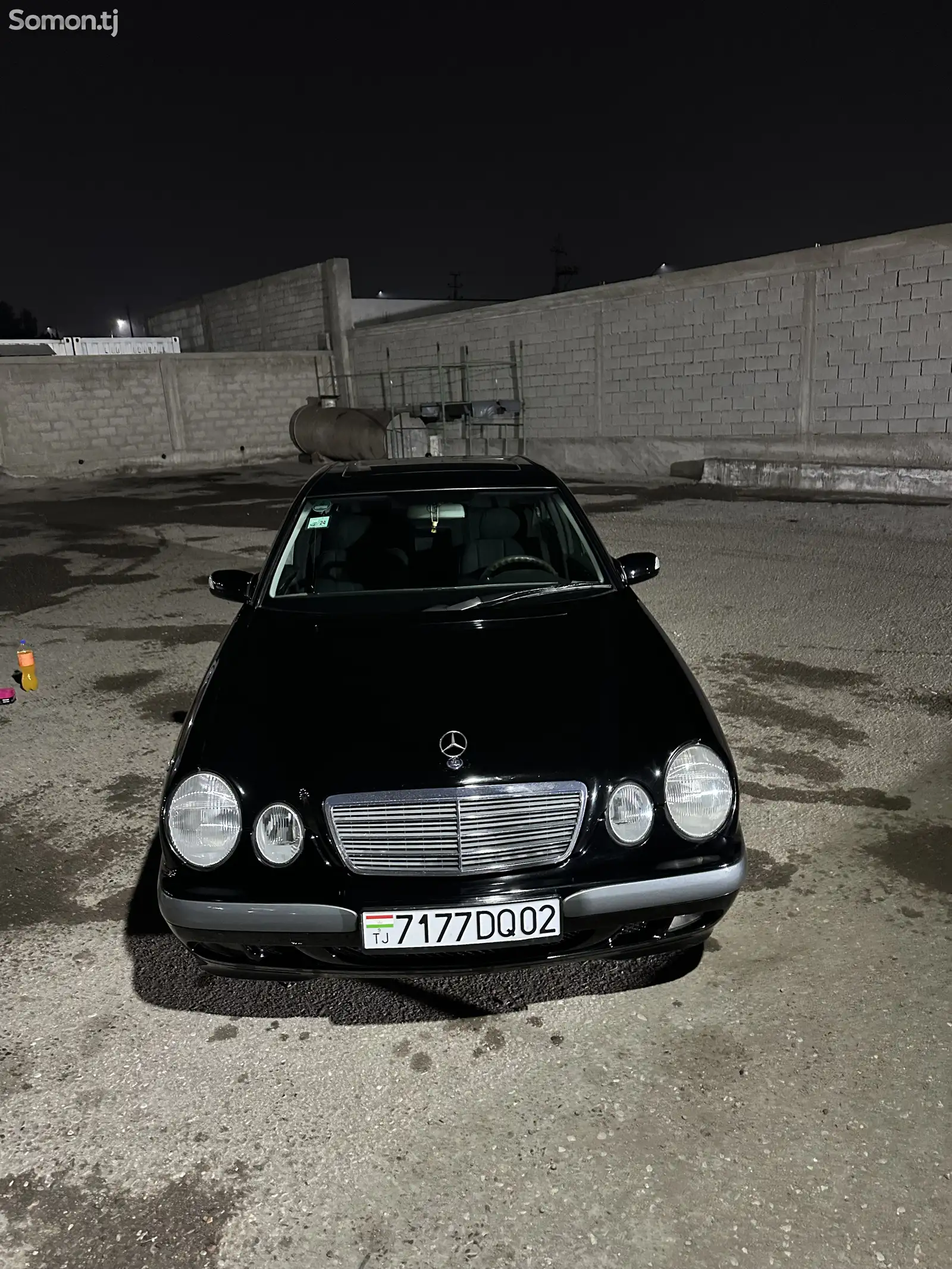 Mercedes-Benz E class, 2000-1