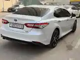 Toyota Camry, 2018-4