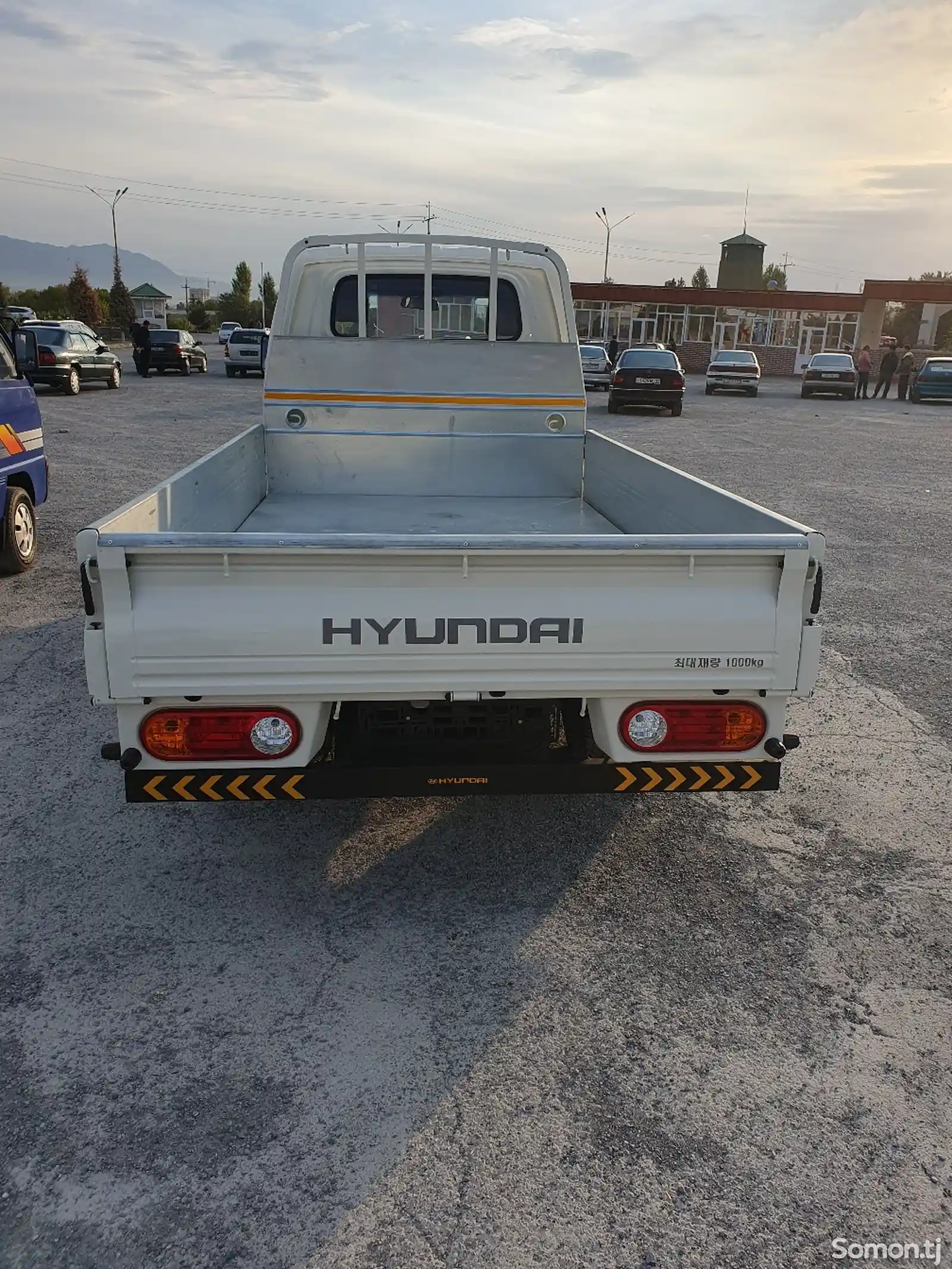 Бортовой автомобиль Hyundai Porter 2, 2015-3