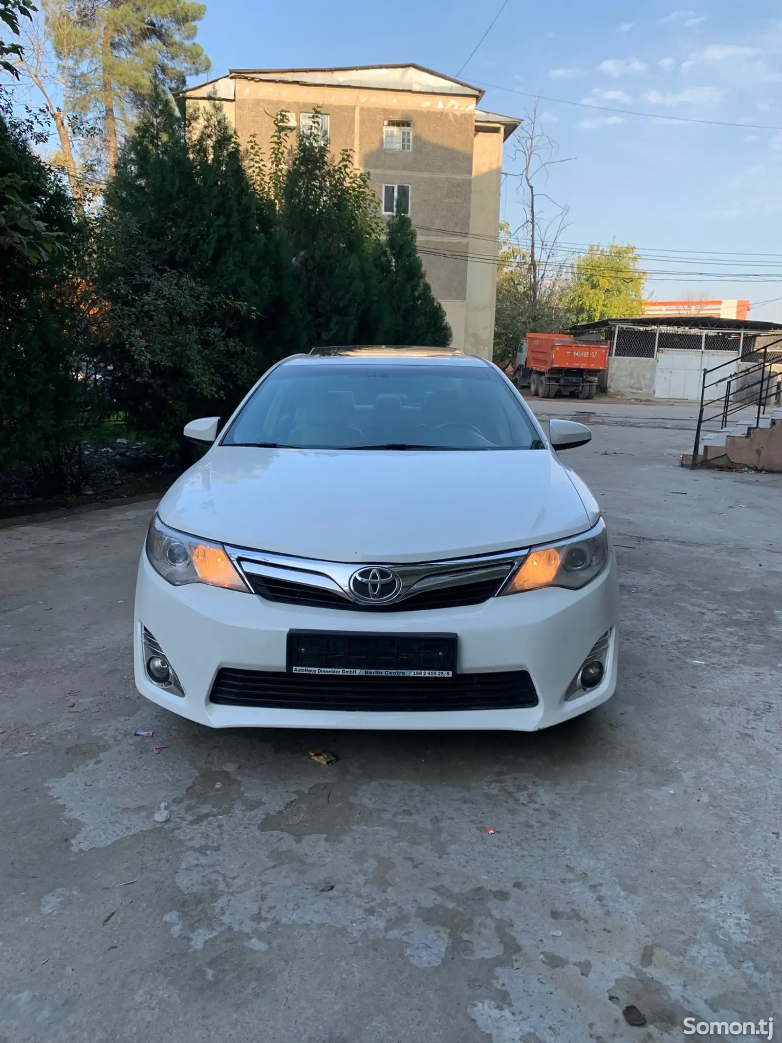 Toyota Camry, 2012-1