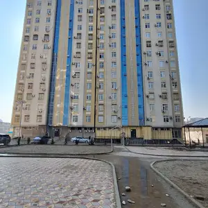 2-комн. квартира, 13 этаж, 78 м², Профсоюз