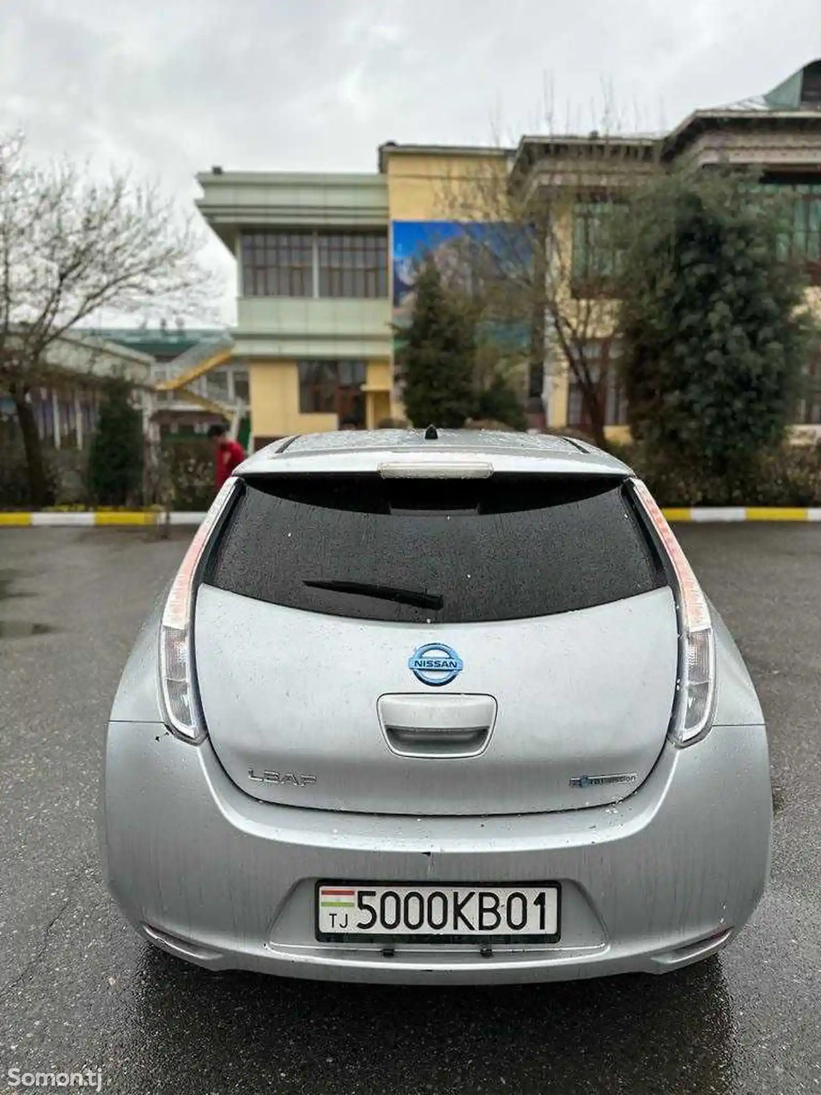 Nissan Leaf, 2012-5