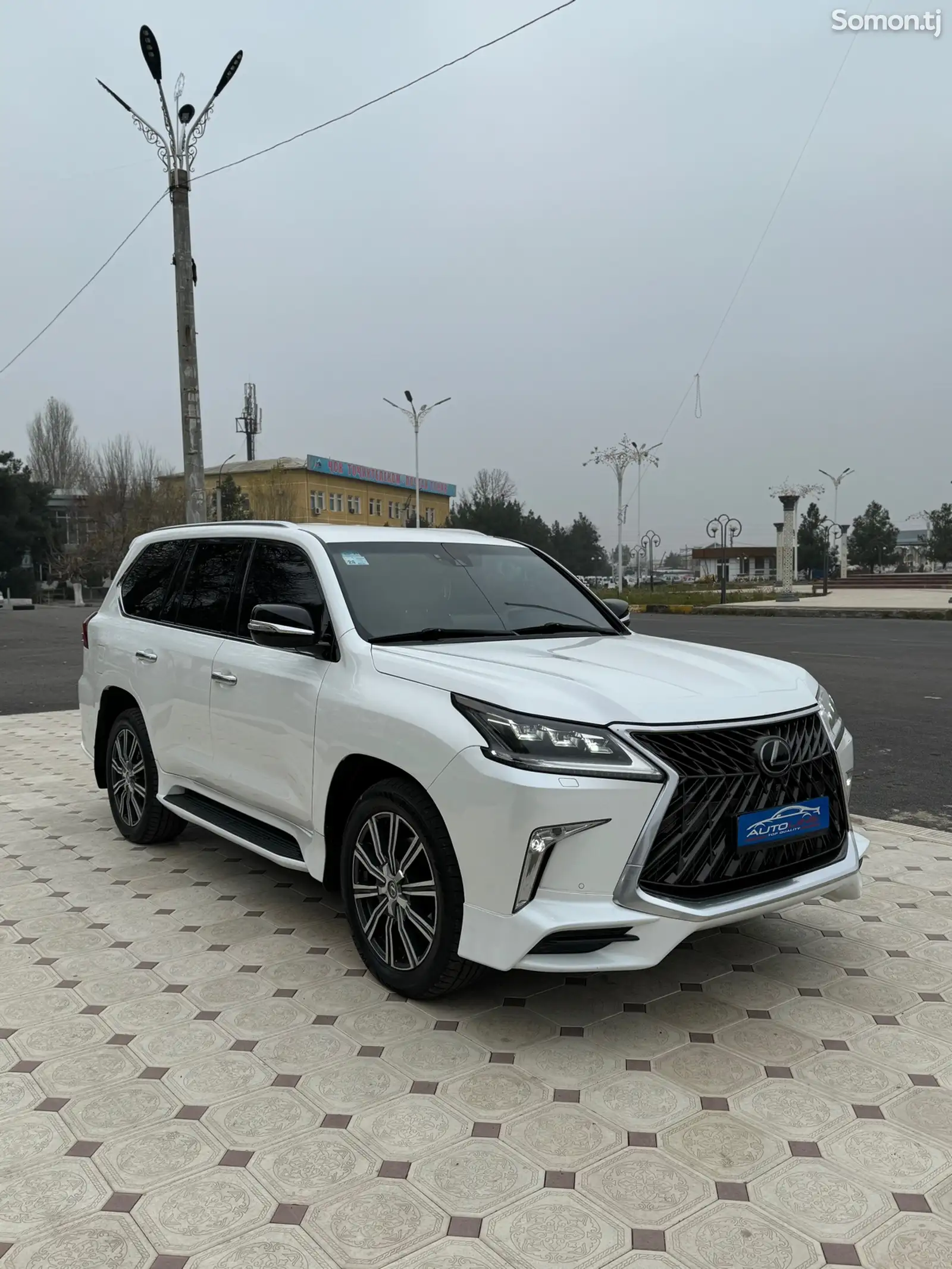 Lexus LX series, 2017-1