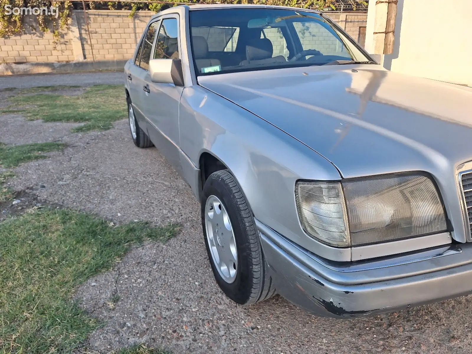 Mercedes-Benz W124, 1992-6