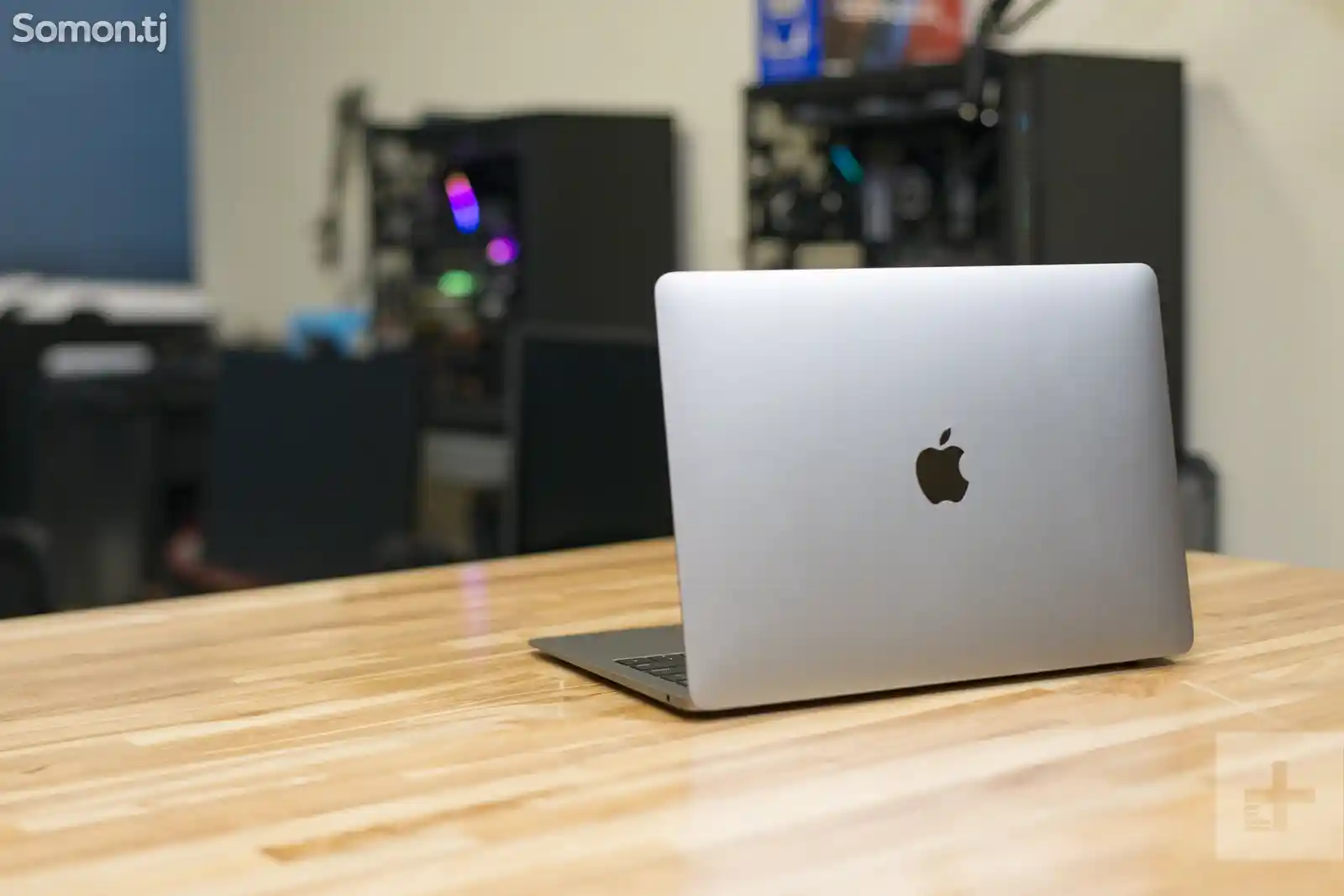 Ноутбук MacBook Pro 13 2019 Space grey-1
