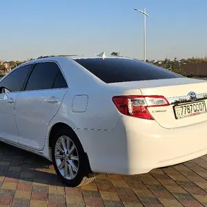 Toyota Camry, 2012