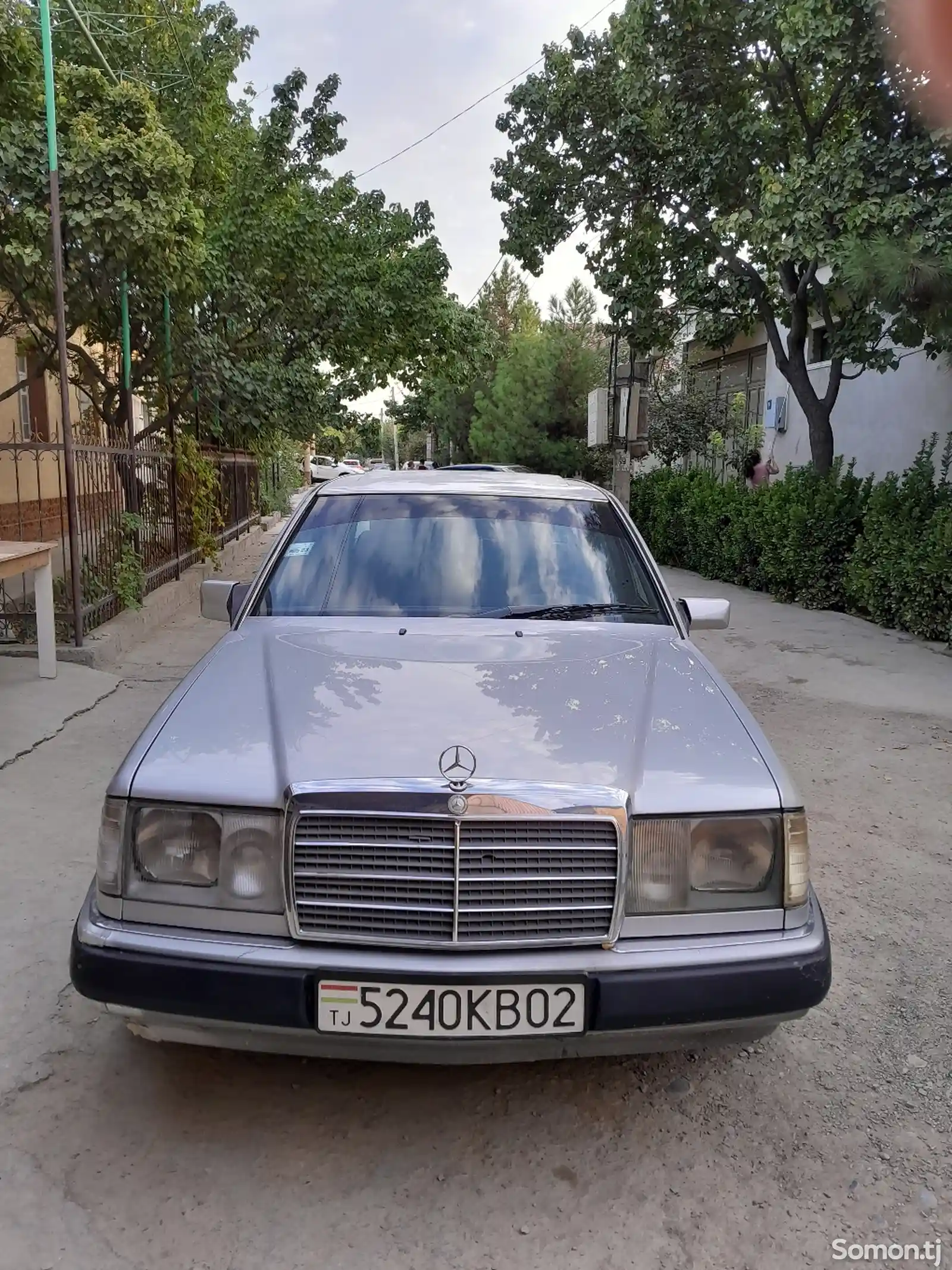 Mercedes-Benz W124, 1991-1