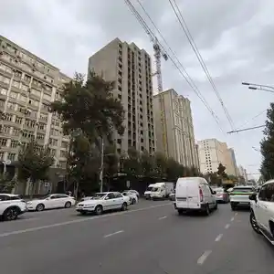 1-комн. квартира, 16 этаж, 47 м², Шохмансур