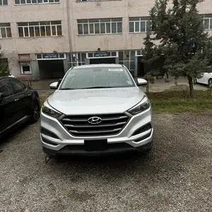 Hyundai Tucson, 2016