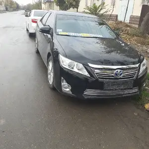 Toyota Camry, 2012