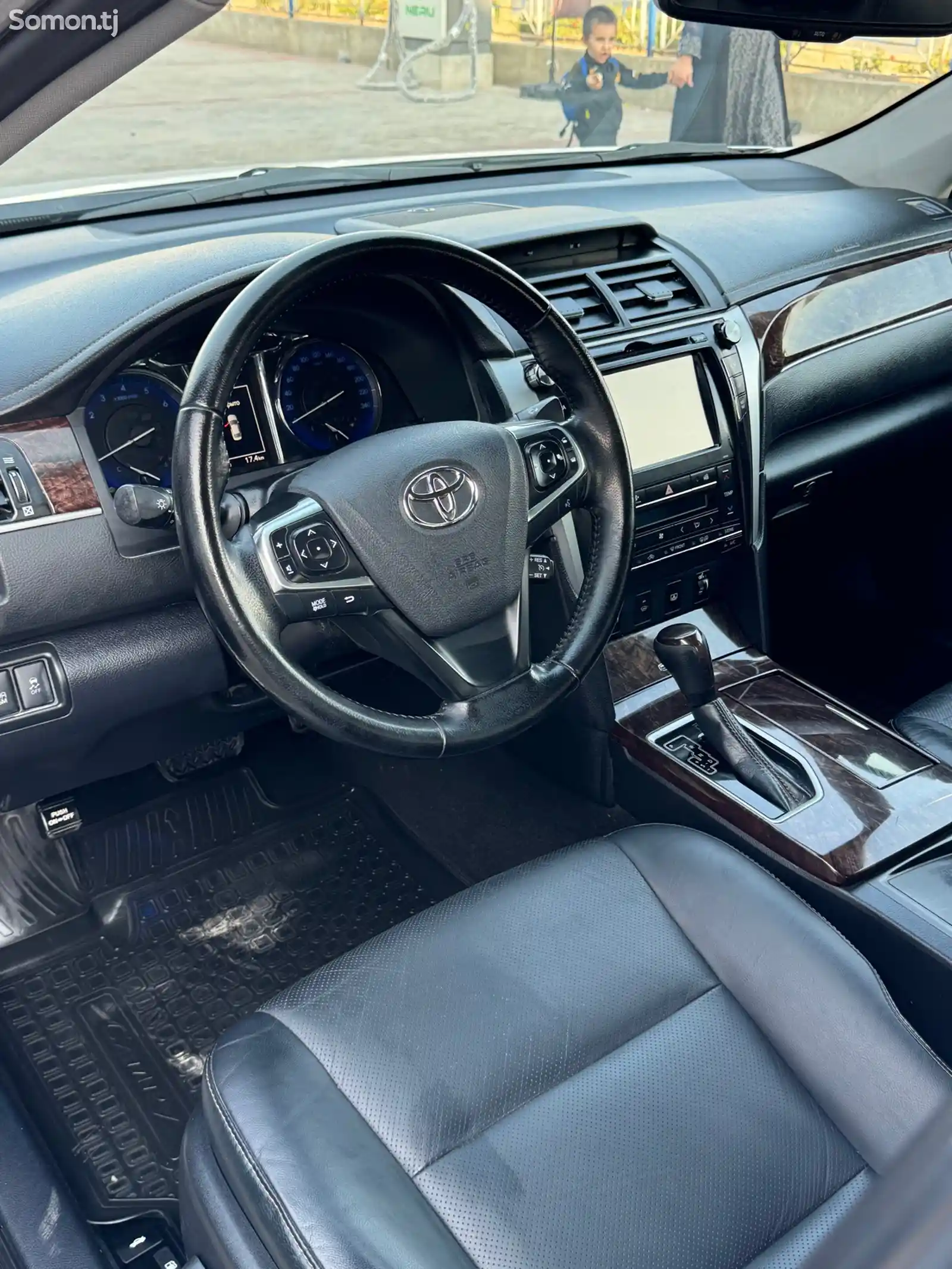 Toyota Camry, 2018-8