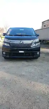 Toyota Vellfire, 2015-4