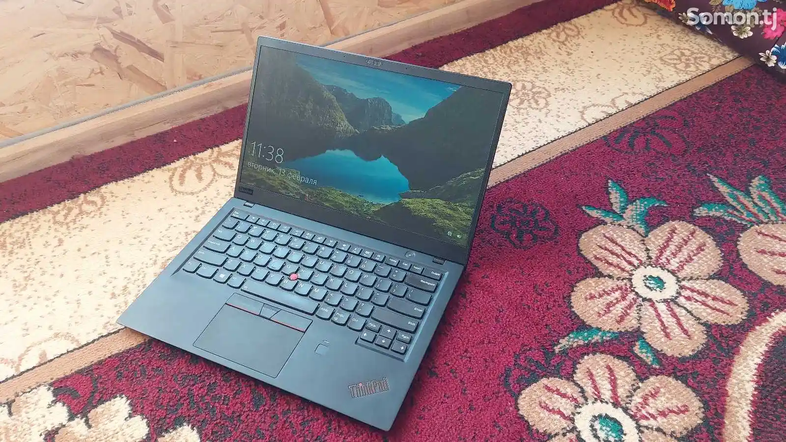 Ноутбук Lenovo ThinkPad X1 Carbon i7-1