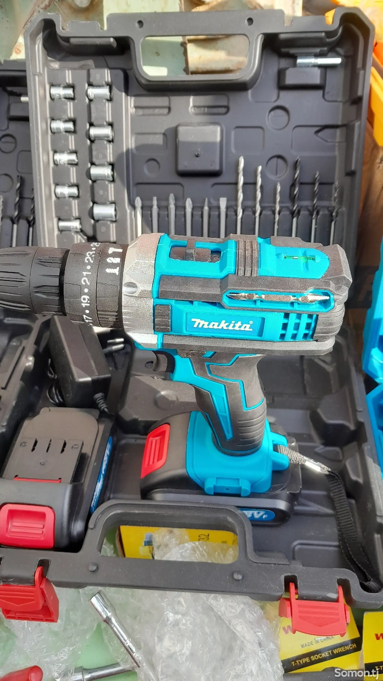 Шуруповёрт Makita-1