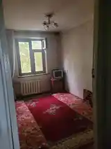 4-комн. квартира, 4 этаж, 85 м², 102 мкр-3