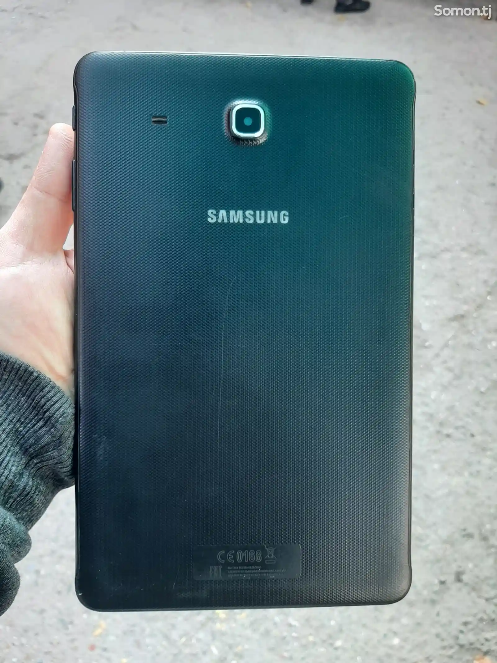 Планшет Samsung Tab E-1
