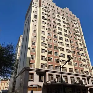 2-комн. квартира, 13 этаж, 73м², Сомони