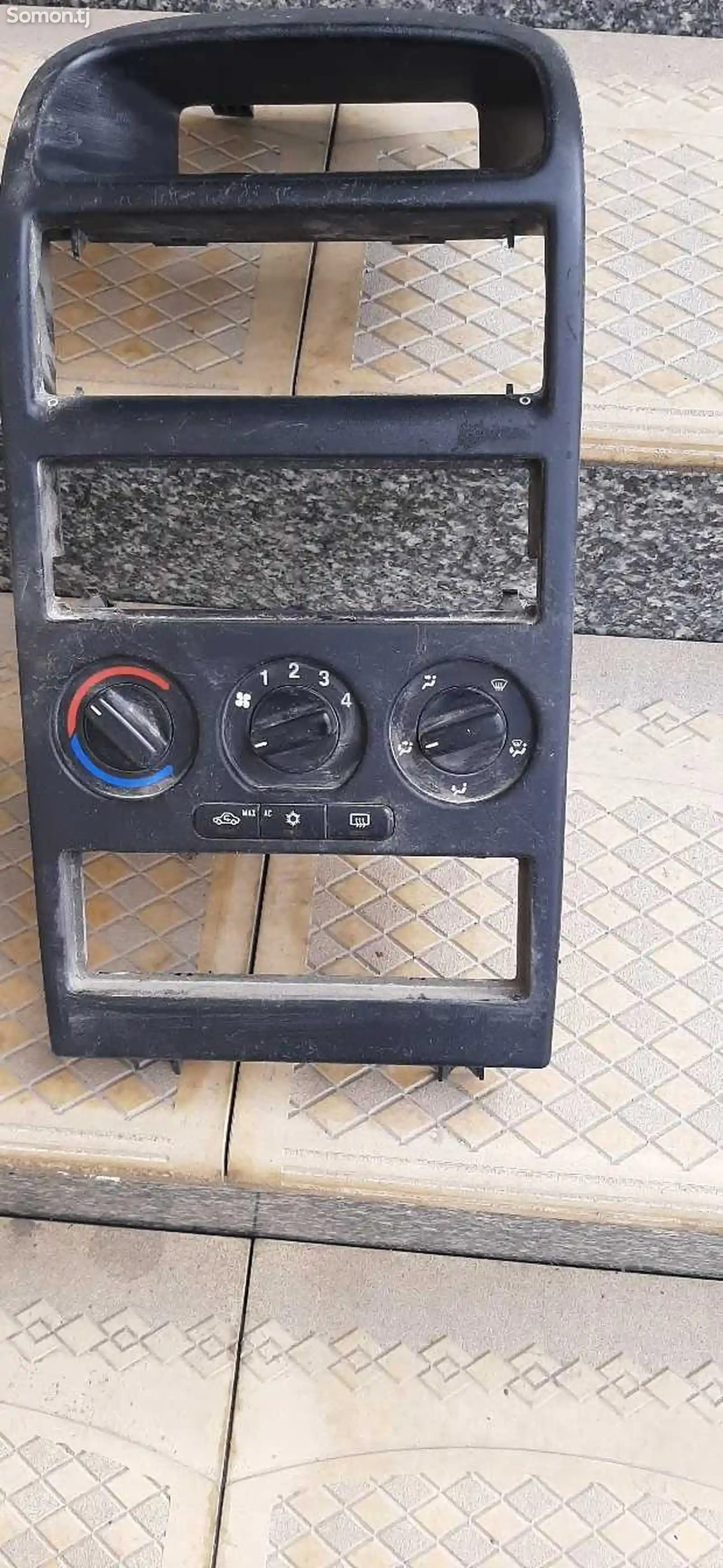 Приборная панель на Opel Astra G-4