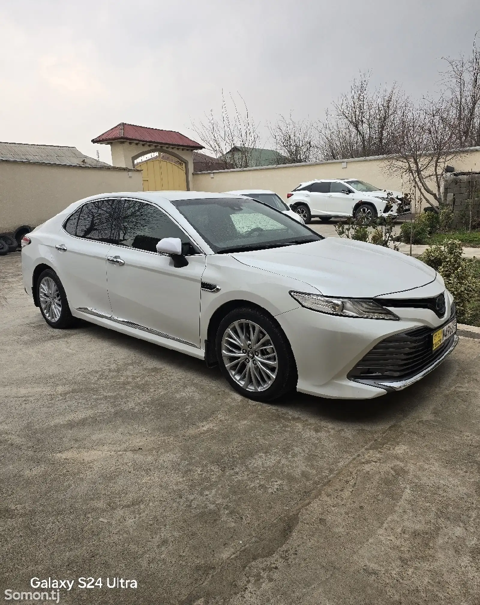 Toyota Camry, 2018-1