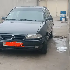 Opel Astra F, 1995