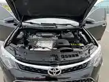 Toyota Camry, 2016-14