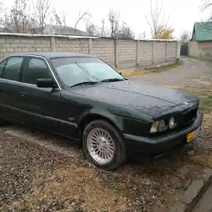 BMW M5, 1995