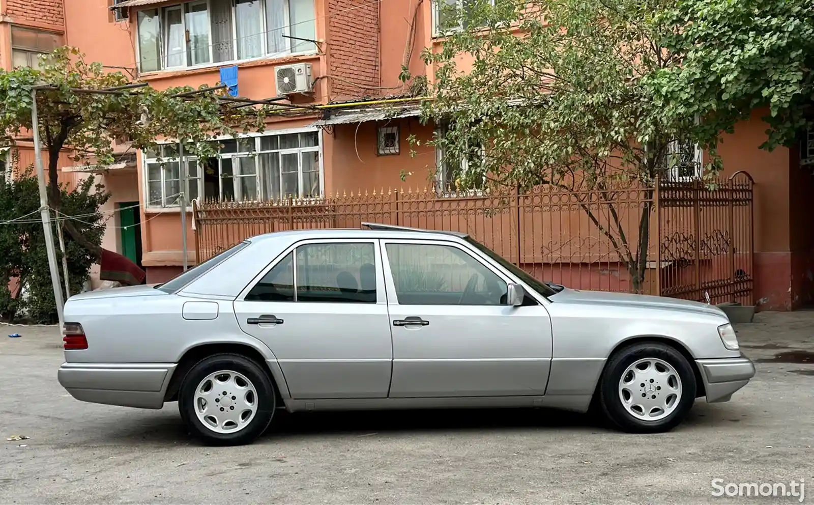 Mercedes-Benz W124, 1994-4