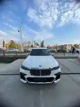 BMW X7, 2022-2