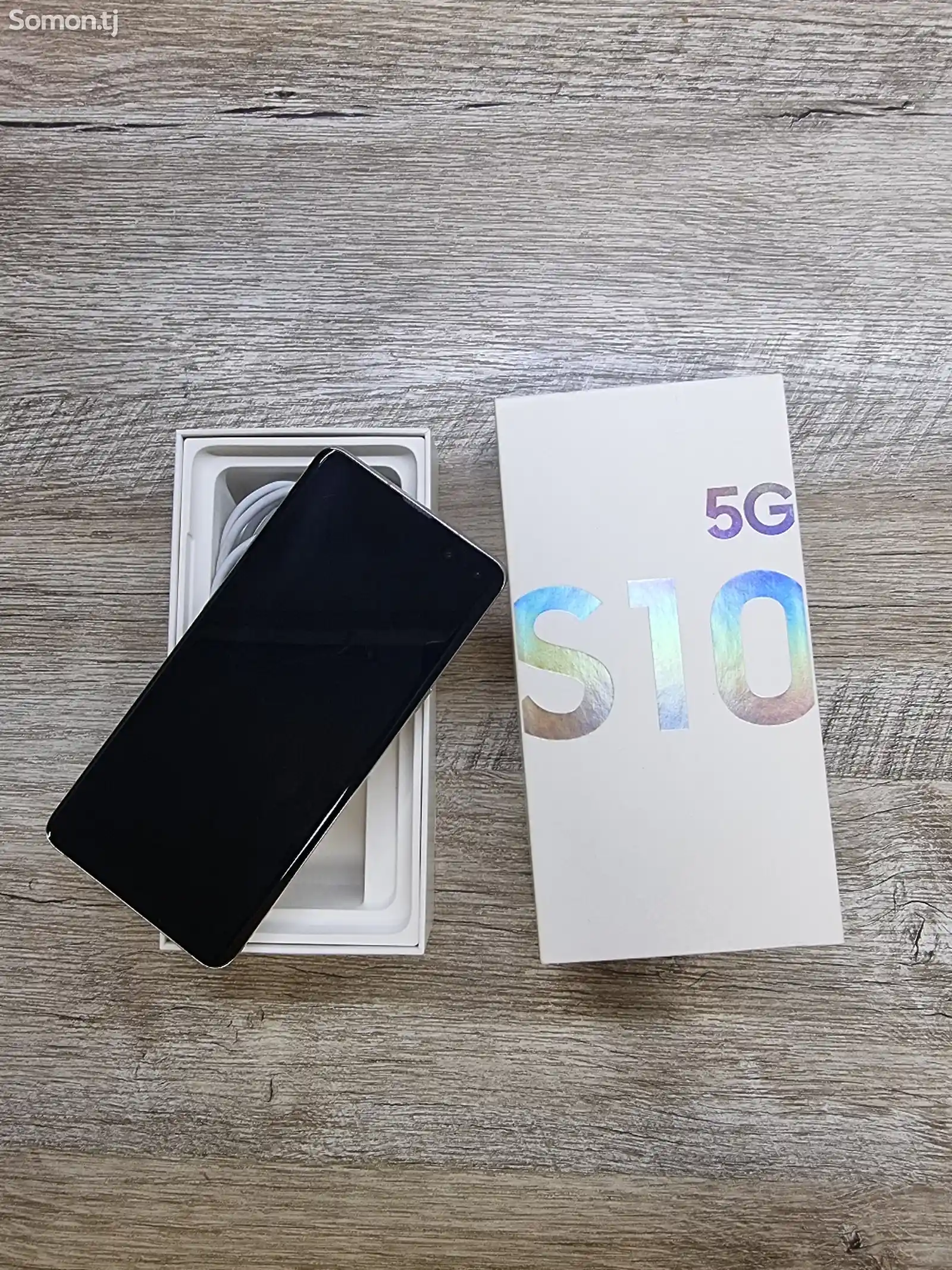 Samsung Galaxy S10 5G-2