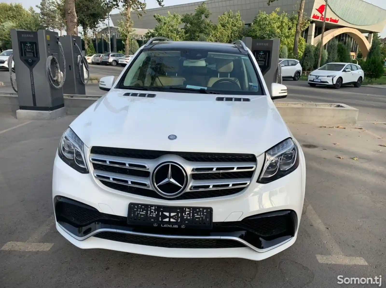 Mercedes-Benz GLS, 2017-1