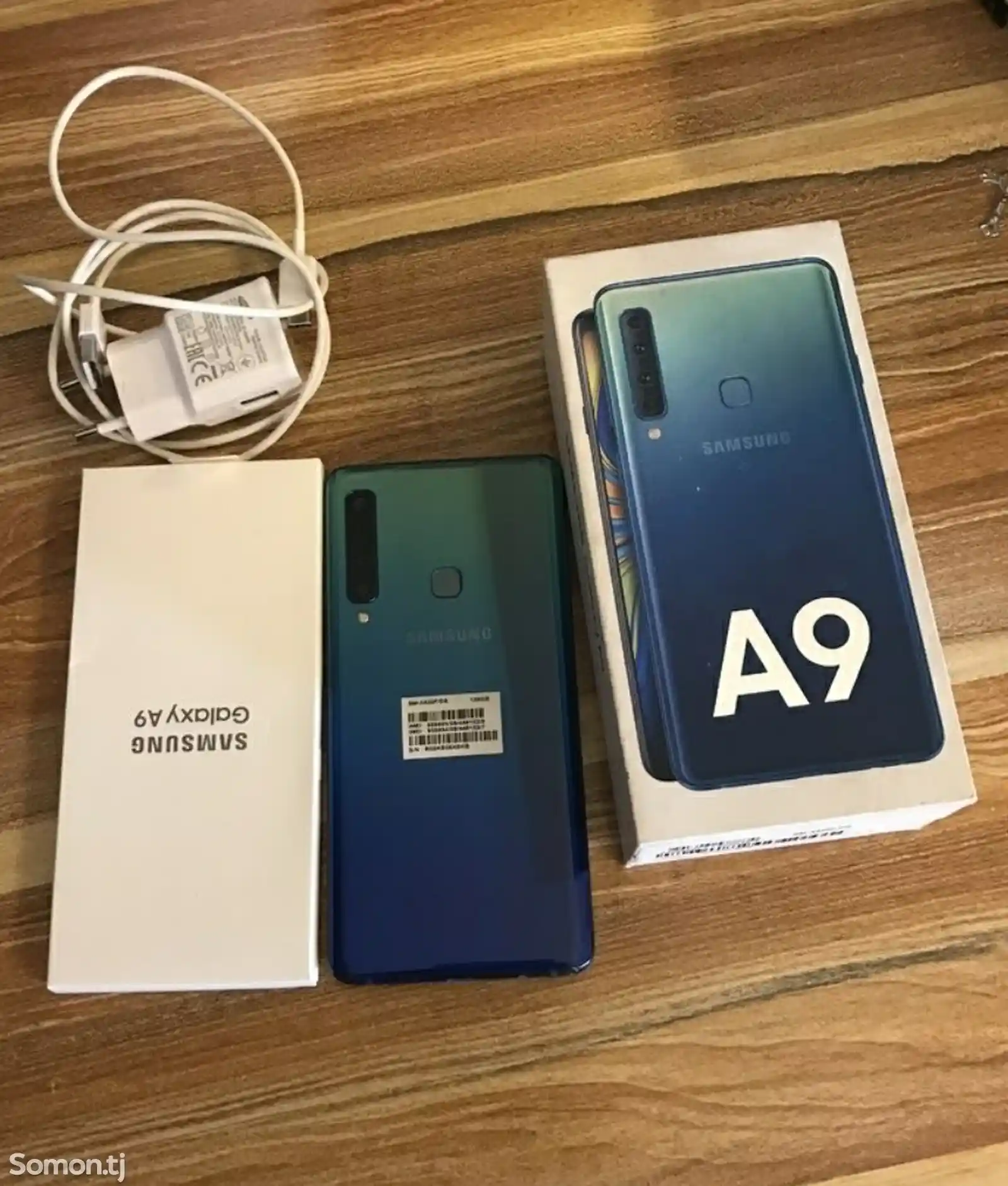 Samsung Galaxy A9-2