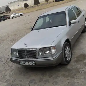 Mercedes-Benz W124, 1995