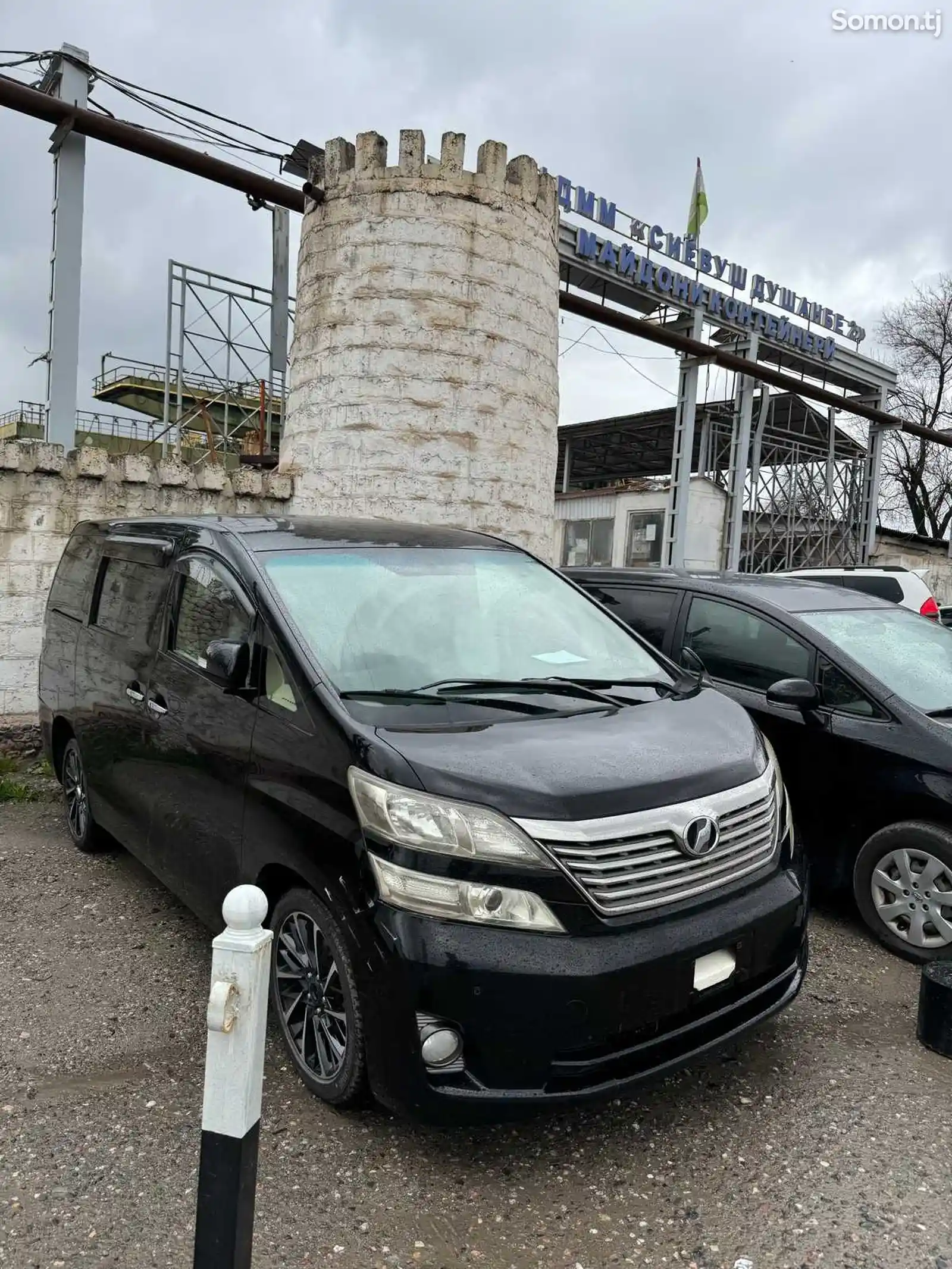 Toyota Vellfire, 2014-2