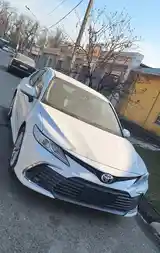 Toyota Camry, 2020-6