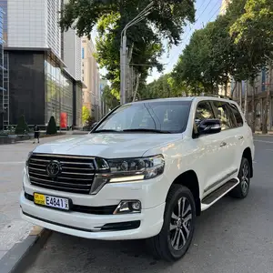 Toyota Land Cruiser, 2018