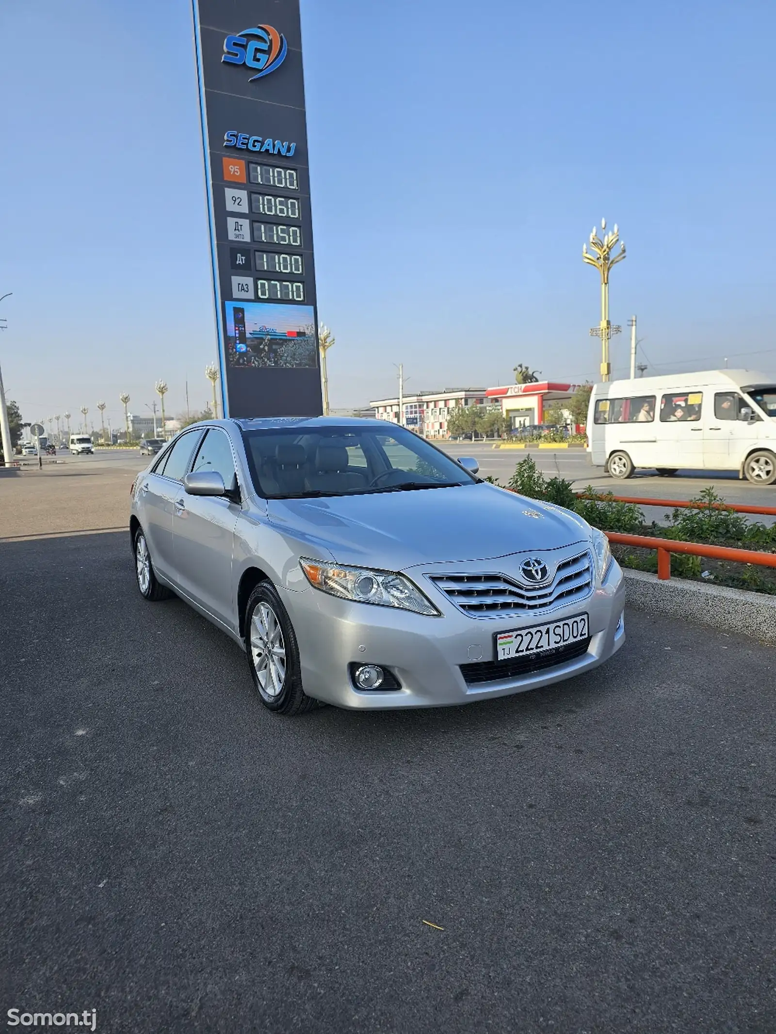 Toyota Camry, 2011-1