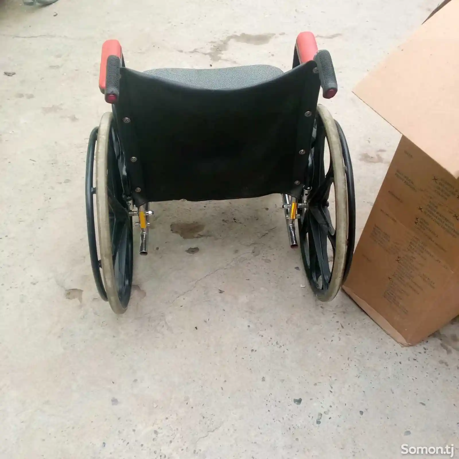 Инвалидное кресло-4