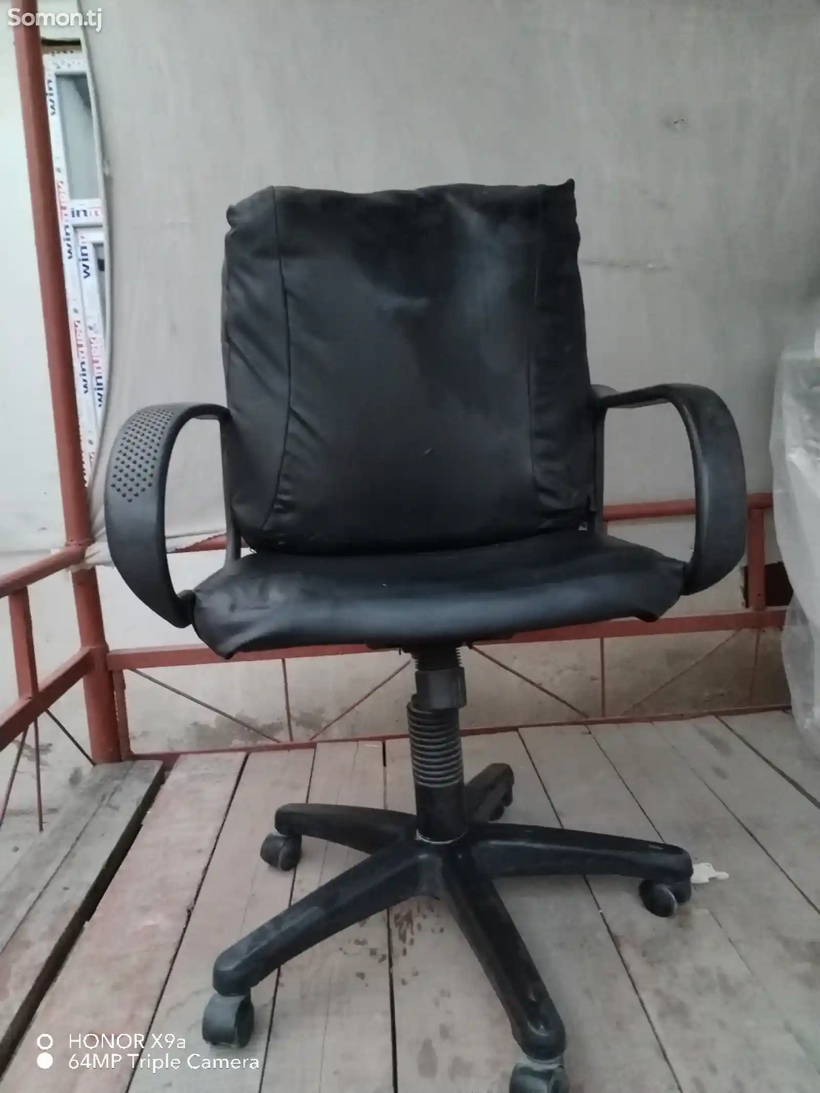 Офисные кресла-7