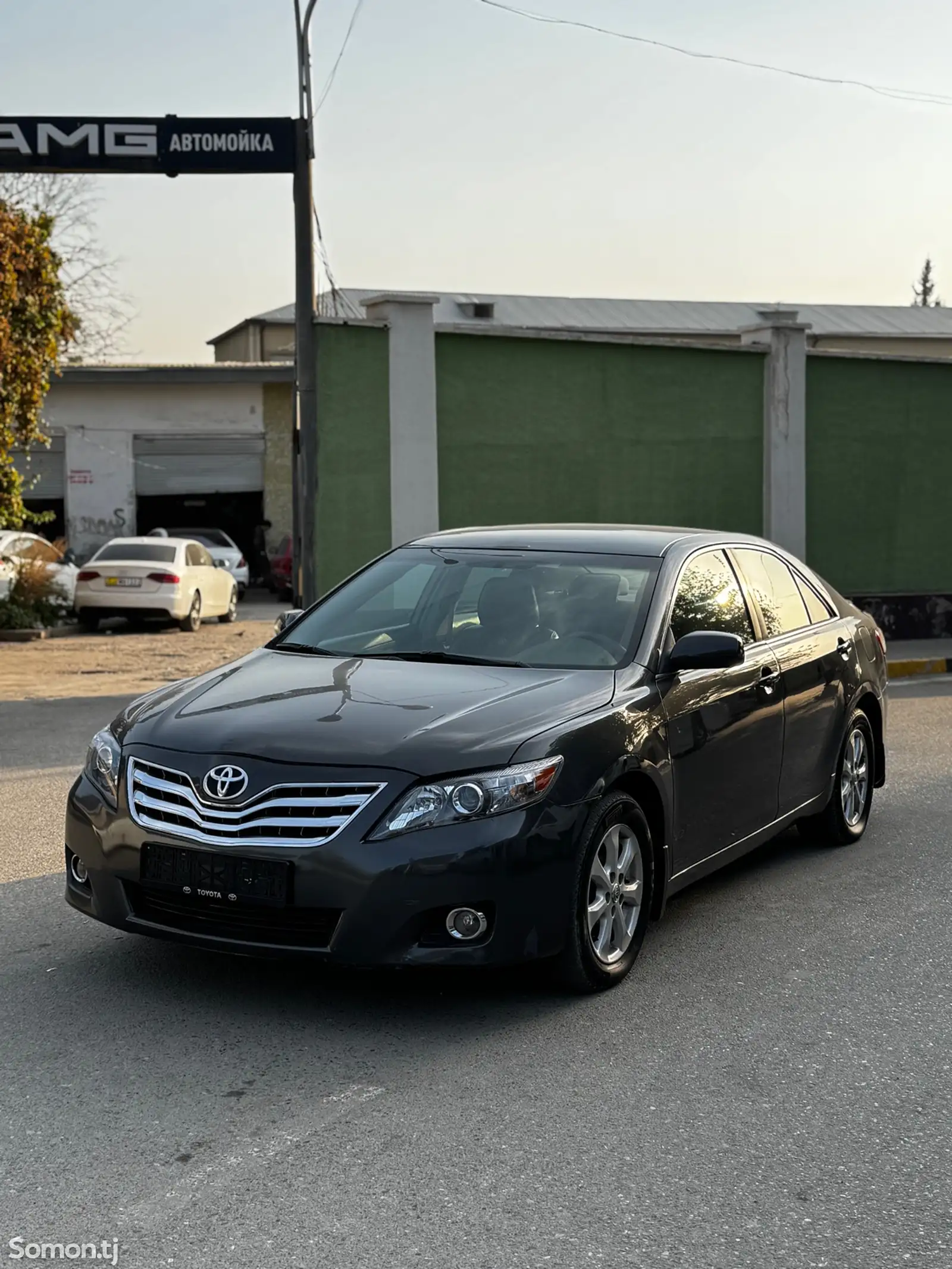 Toyota Camry, 2011-1